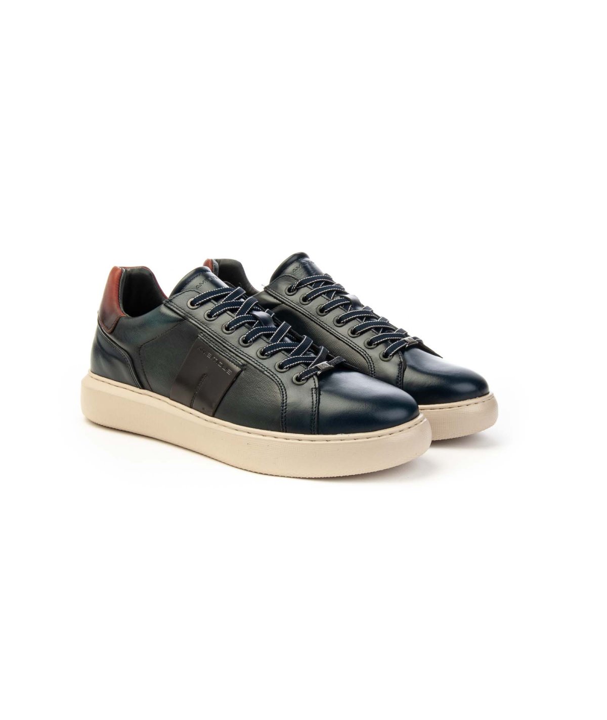 Sneakers Ambitious 12455-6813AM Eclipse Lacci