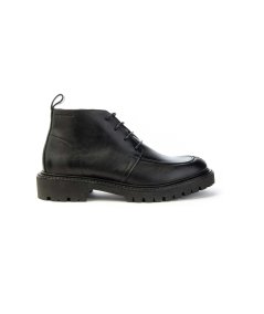 Stivaletto Classico in Pelle con Suola Carrarmato Uomo
