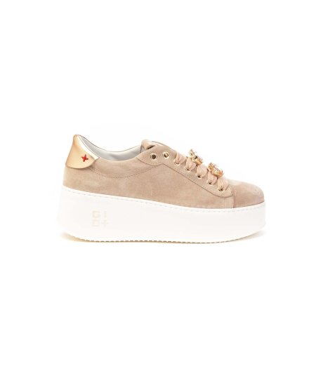 Sneakers GIO+ in camoscio rosa con charms gioiello Donna