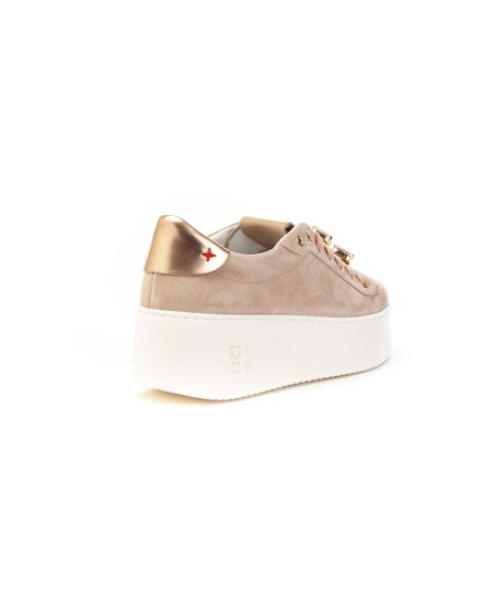 Sneakers GIO+ in camoscio rosa con charms gioiello Donna