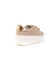 Sneakers GIO+ in camoscio rosa con charms gioiello Donna