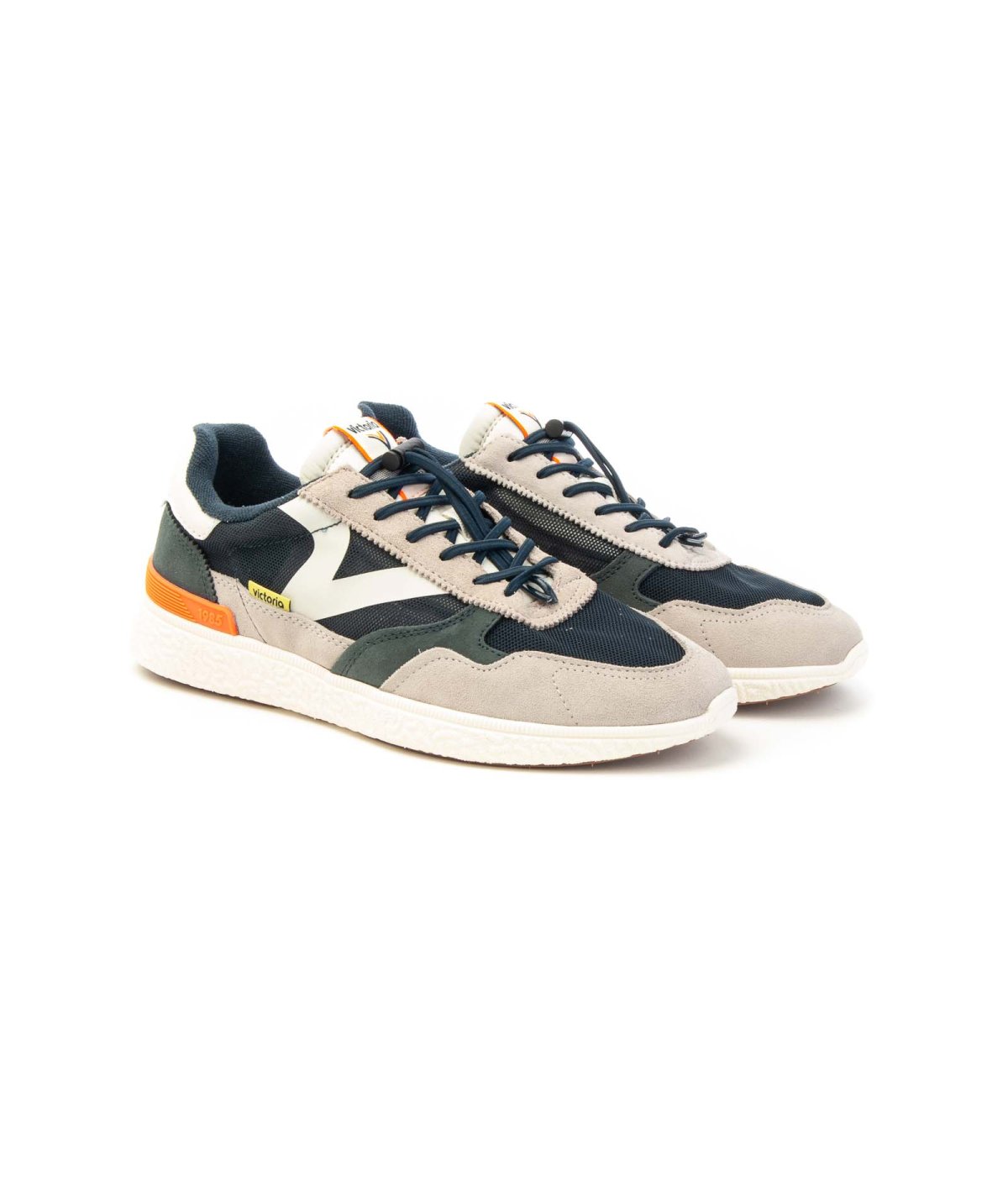Victoria Sneakers 8805102 Anima con lacci